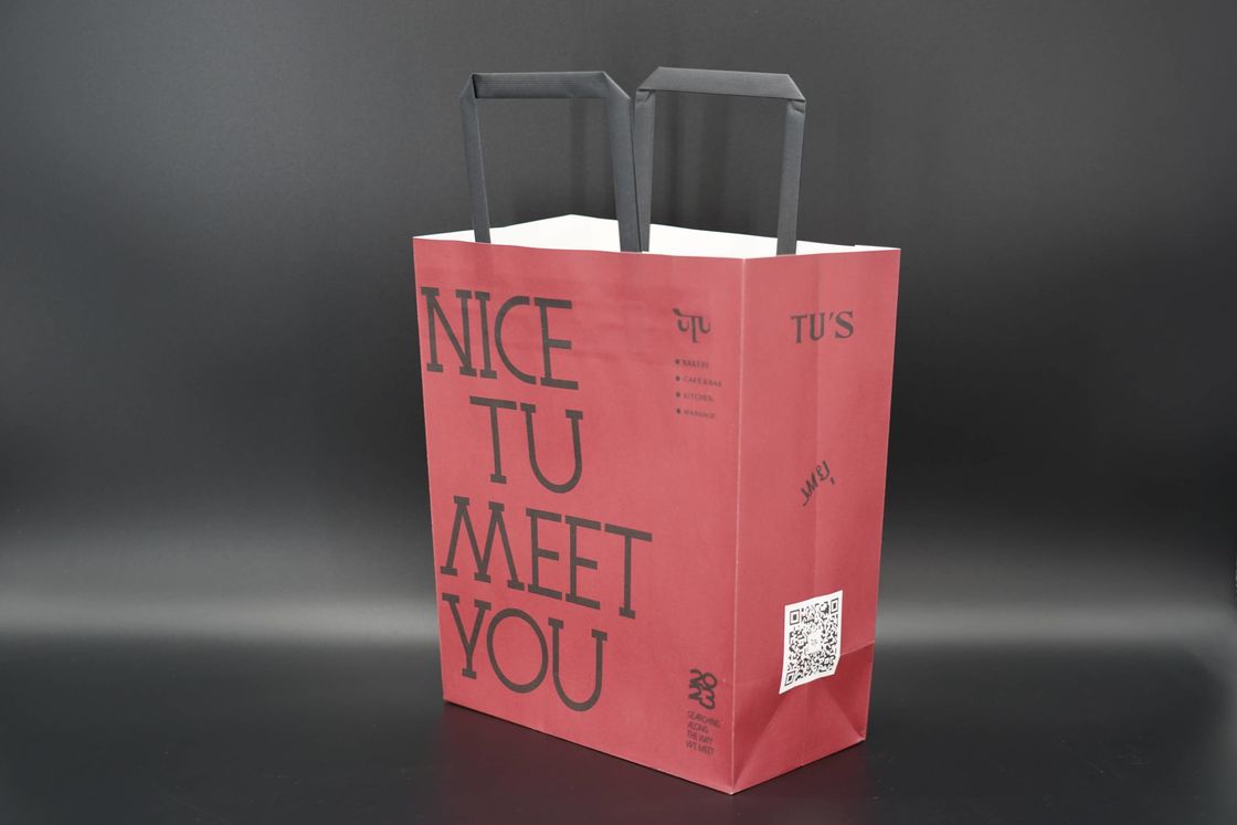 Versatile Paper Packing Bag Eco Lightweight Kraft Takeaway Bag