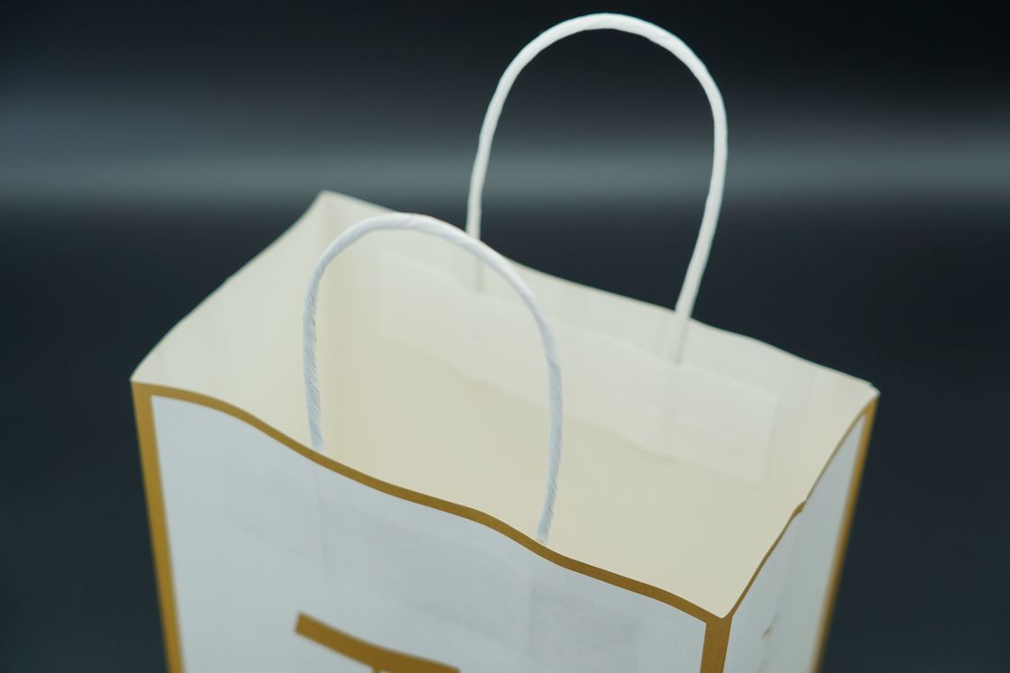 High Quality Custom Logo Brand Name Printing Colorful Kraft Paper Shopping Bags Sweet Food Paper Gift Bags With Handle