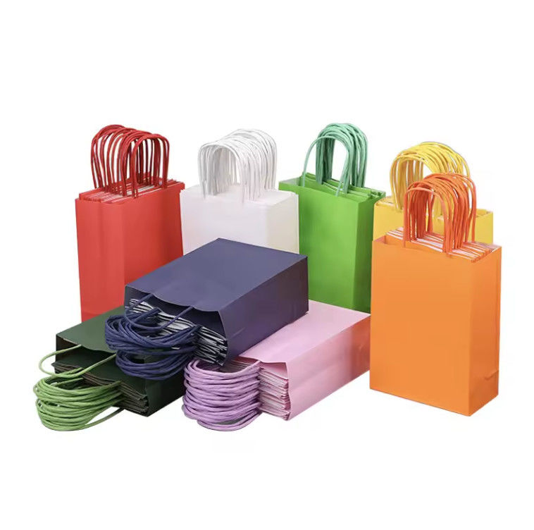 HDPK 2022 Factory Customized Kraft Paper Bags With Personal Logo Shopping Gift Paper Bags